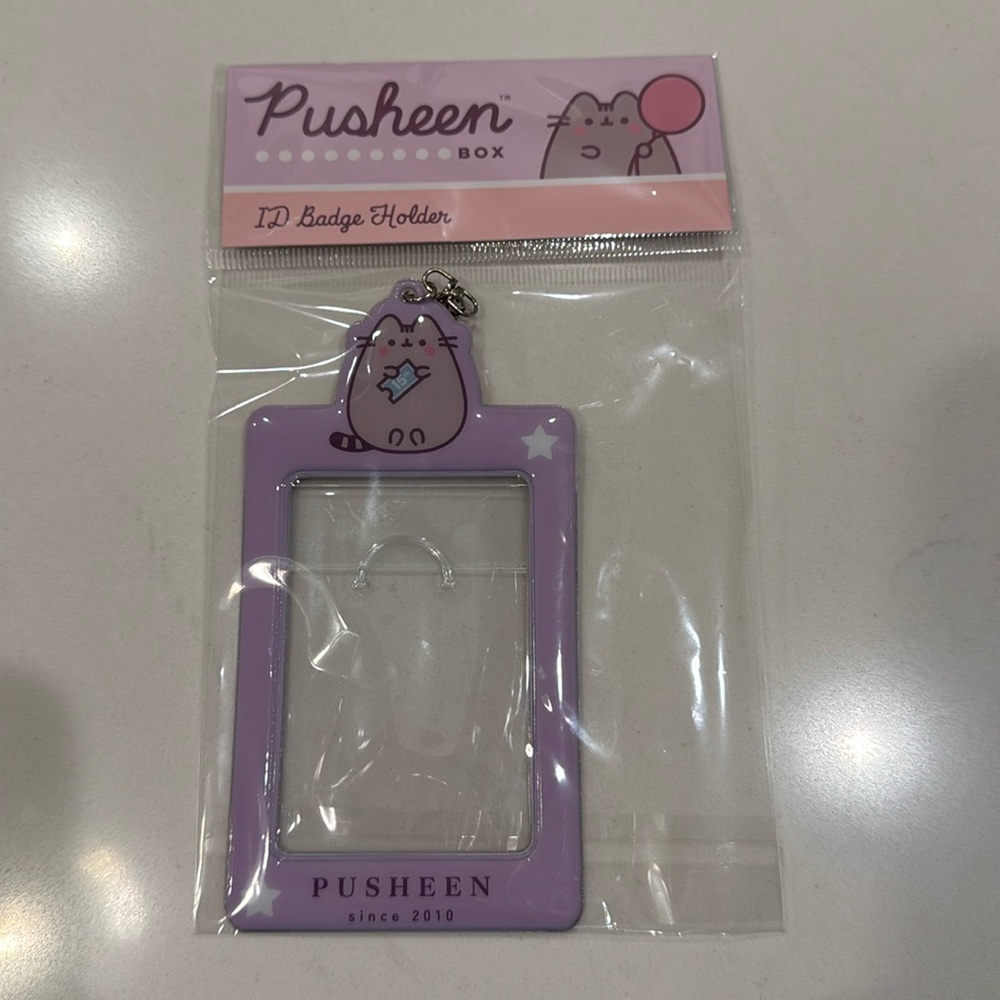 PUSHEEN BOX EXCLUSIVE!💟 ID or Badge holder